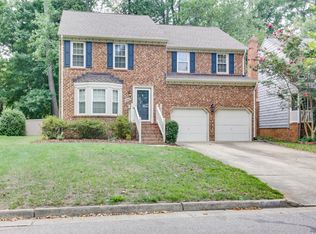 5413 Club Head Rd, Virginia Beach, VA 23455