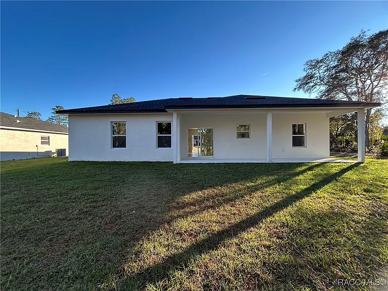 2097 W Hampshire Blvd — Photo 4