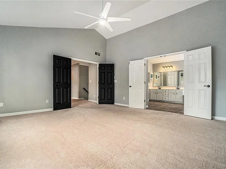 4893 Delford Ct SE — Photo 14