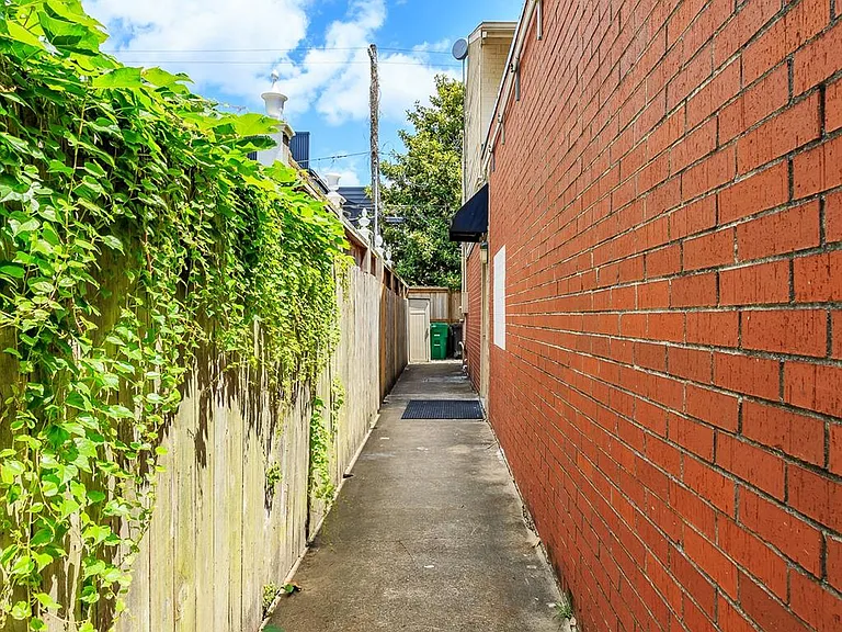 1420 W Alabama St #A — Photo 3