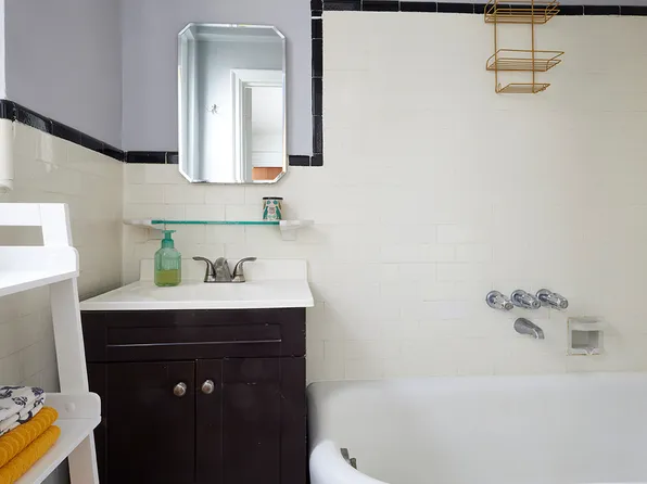 339 East 58th Street image 5 of 6