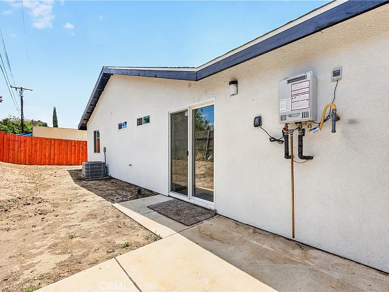 1320 Jacqueline Dr — Photo 10