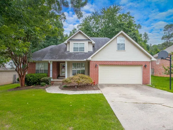 13903 Saint Michael Dr, Little Rock, AR 72211