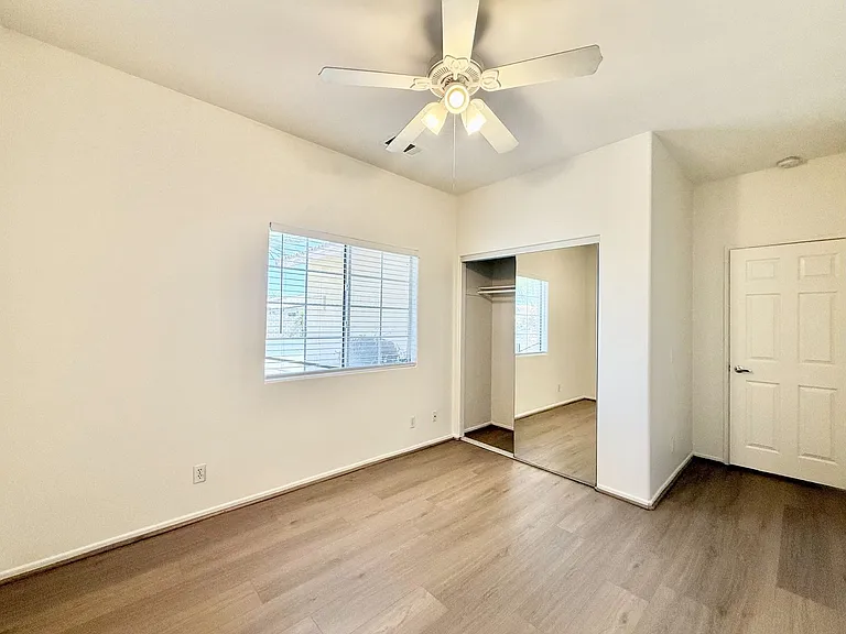 43615 Roebelenii Way — Photo 12