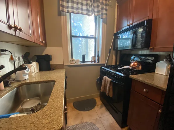 11 Park Dr, Boston, MA