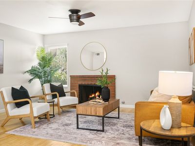 1250 Cabrillo Park Dr APT A, Santa Ana, CA, 92701
