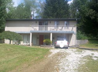 2182 Shaffer Rd, Mogadore, OH 44260