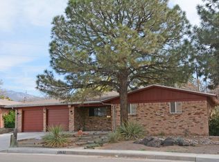 8304 Dellwood Rd NE, Albuquerque, NM 87110