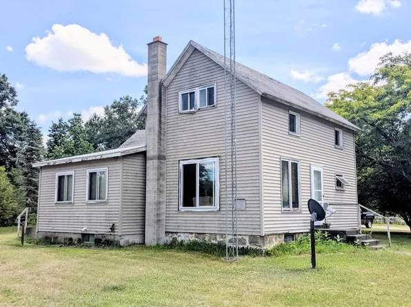 859 Cypress Ave, Friendship, WI 53934