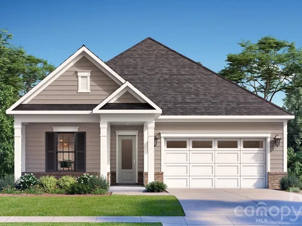 451 Pitch Pine St, Fort Mill, SC 29715