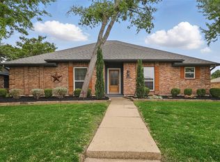 4636 Versailles Ln, Plano, TX 75093