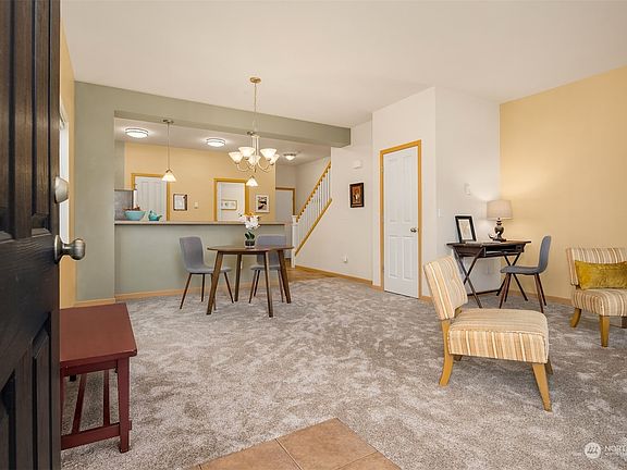 5th image of 6015 Illinois Lane SE #B
