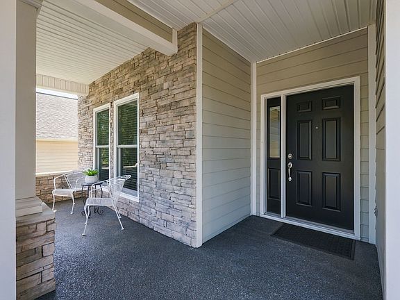3rd image of 1807 Turning Wheel Ln