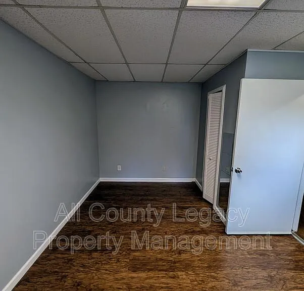 4292 Wrexham Ct — Photo 14