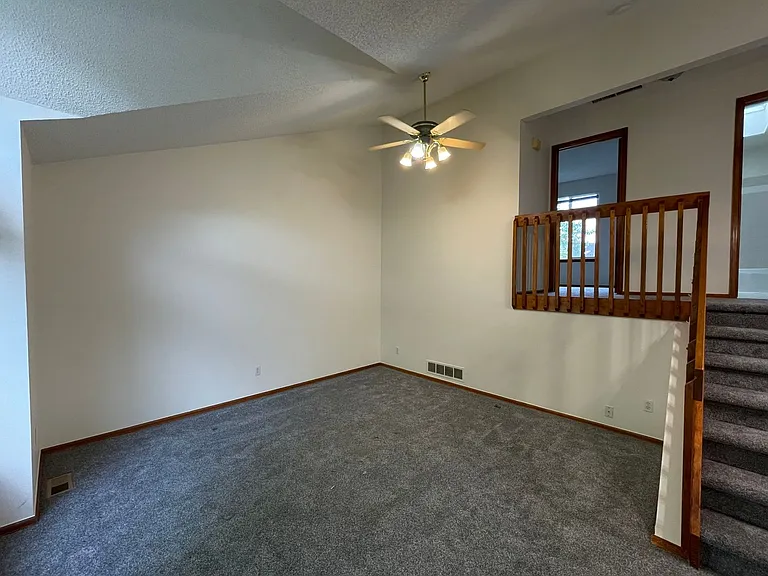 1331 W 132nd Pl — Photo 18
