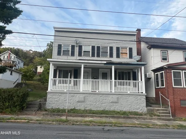 2404 18th St, Altoona, PA 16601