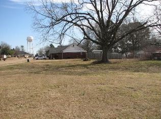 102 Tower Ln, Naples, TX 75568