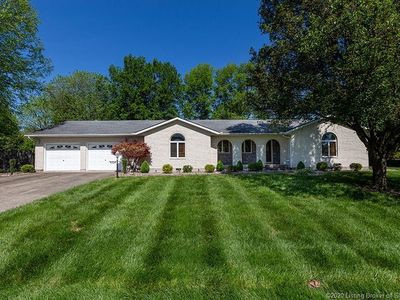 765 S Forrest Dr, Sellersburg, IN, 47172