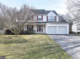 3 Clover Mill Dr, Newark, DE 19702