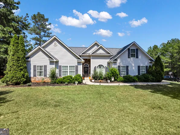 10 Pine Shadow Cir, Covington, GA 30016