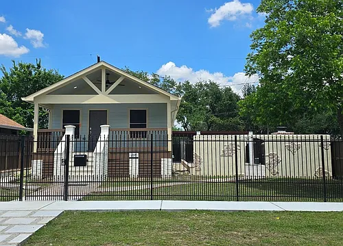 2019 Munger St Photo 1 2019 Munger St Photo 1