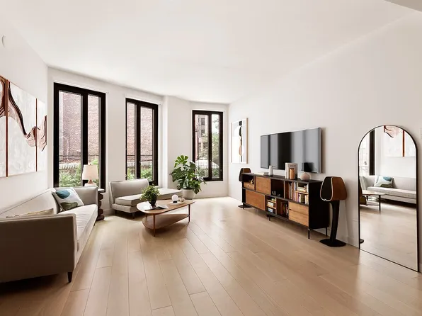 856 Washington Ave #2A, Brooklyn, NY 11238