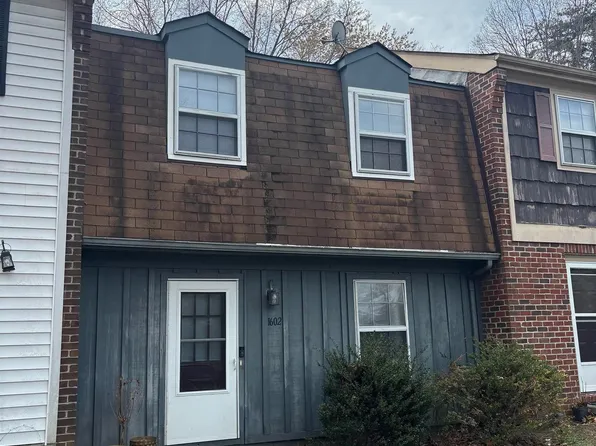1602 Townwood Ct, Charlottesville, VA 22901
