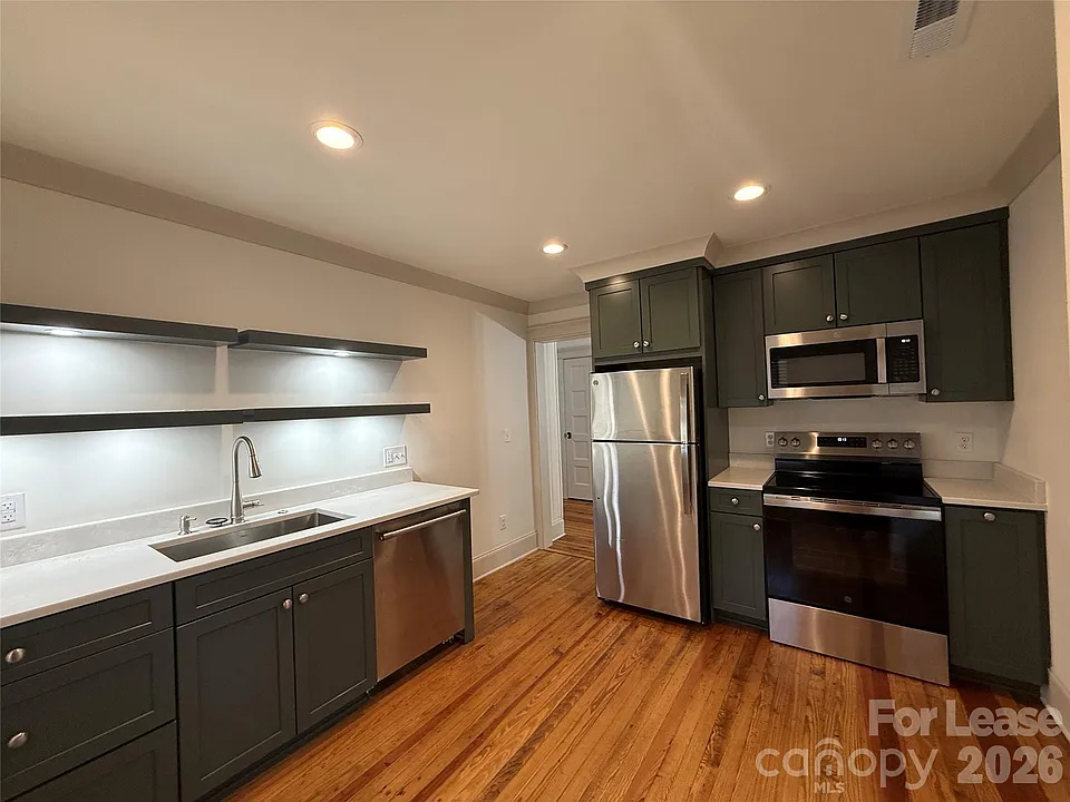311 S Main St #311B