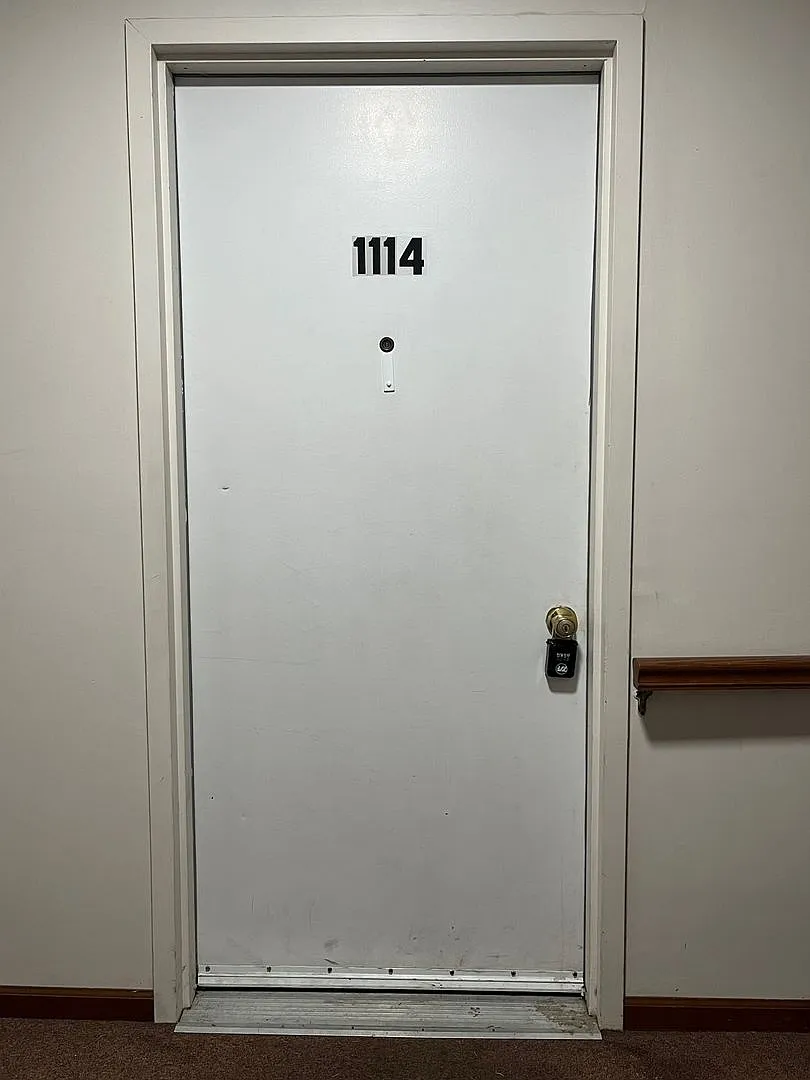 ad1110 — Photo 3