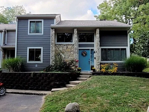 5648 Twin Lakes Ct, Indianapolis, IN 46237