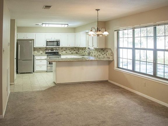 4th image of 2410 Settlers Way
