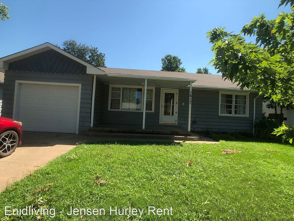 1st image of 1617 N Meadowbrook Dr