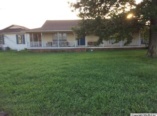 15525 Mooresville Rd, Athens, AL 35613