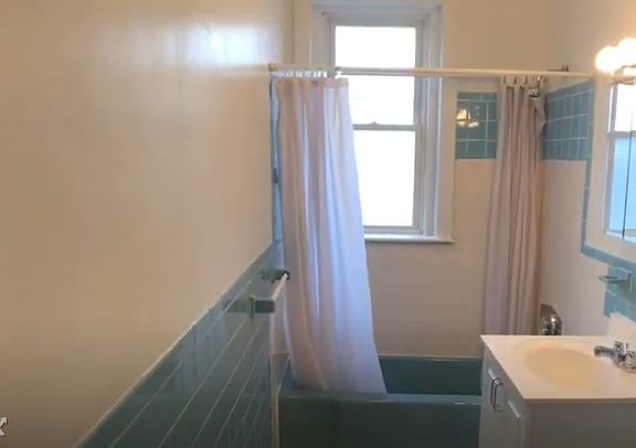 BATH Tub & Shower with Linen Closet