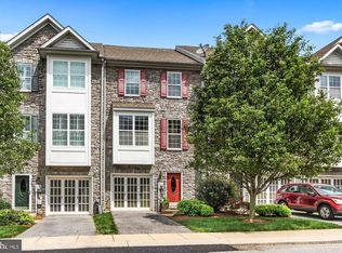 1241 Stonehaven Way, York, PA 17403