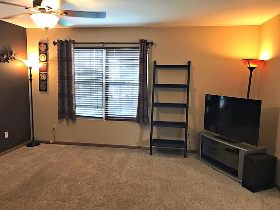 5th image of 640 E Marrew Pl