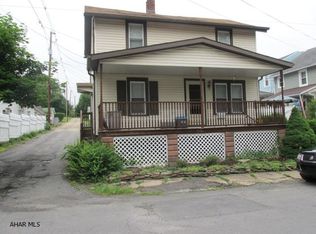 988 30th St, Altoona, PA 16601