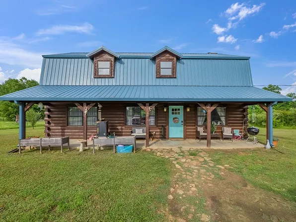 4798 County Road 4235, De Kalb, TX 75559