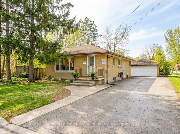 12 Delmar Blvd, Guelph, ON N1E 2K8