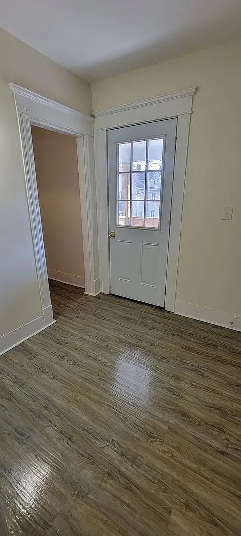 20-22 Denton Cir — Photo 1