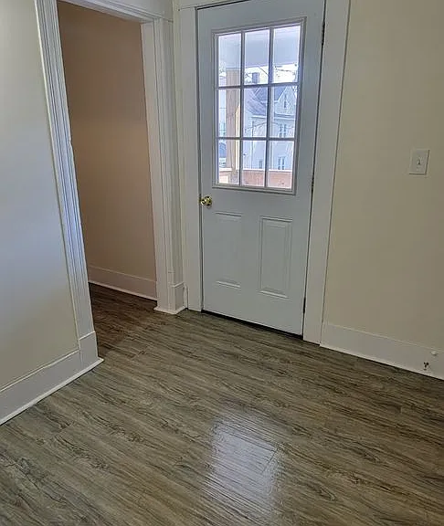 20-22 Denton Cir — Photo 1