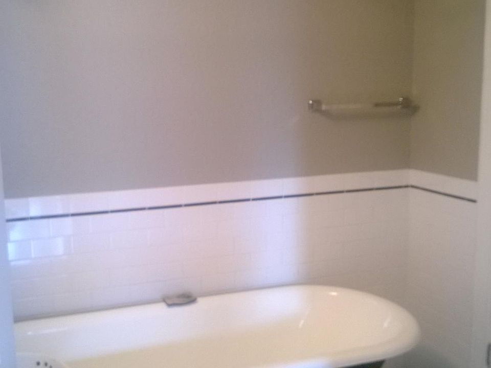 1st image of 1703 Bellevue Ave APT 303