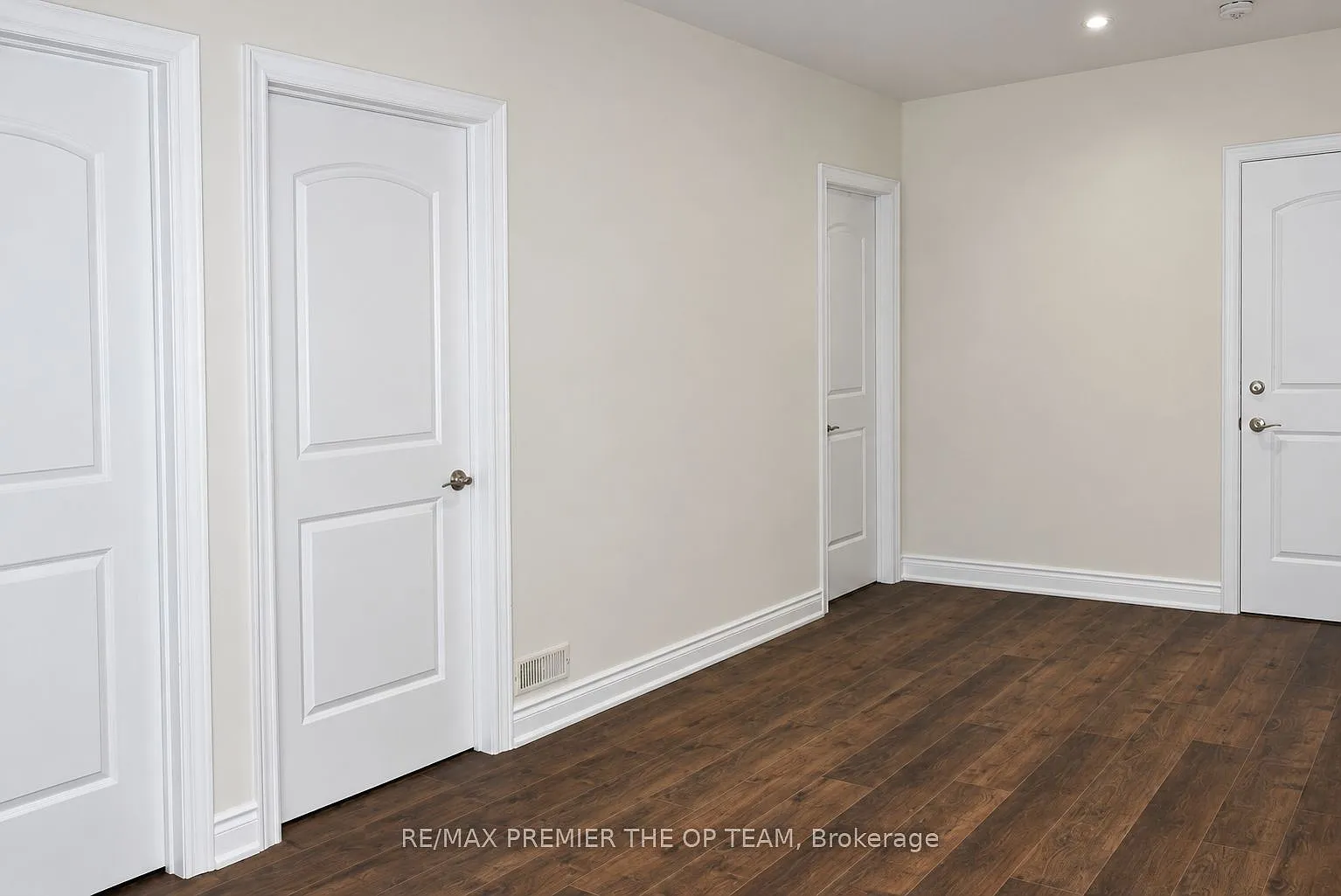 2 bed, $2,700 — Photo 3