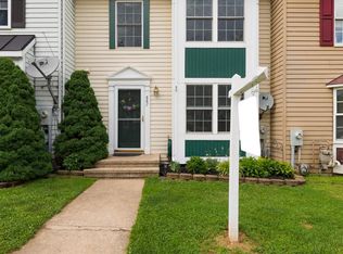 887 Century St, Hampstead, MD 21074