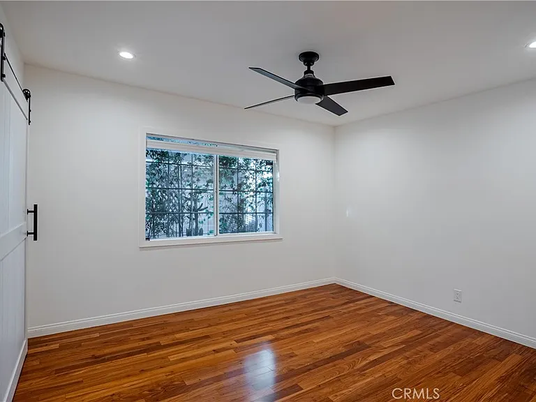 7965 Quimby Ave — Photo 9