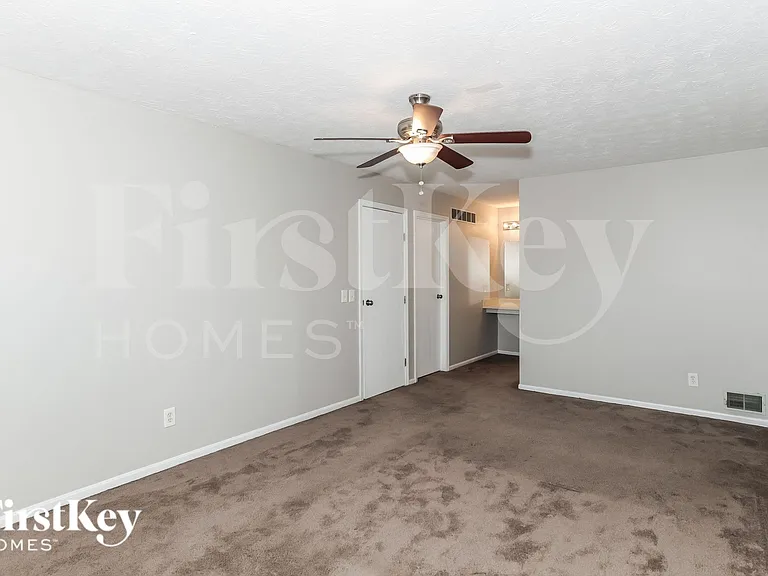 3938 Schroeder Dr — Photo 9