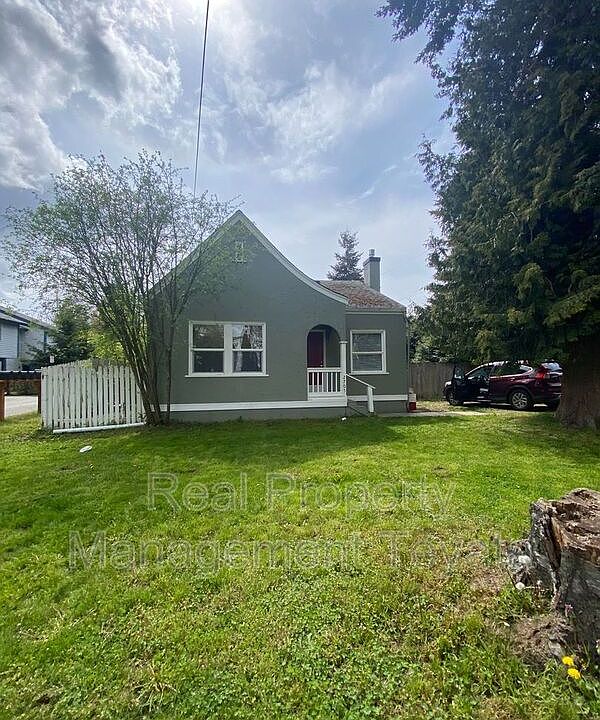 2705 W Maplewood Ave, Bellingham, WA 98225 Zillow