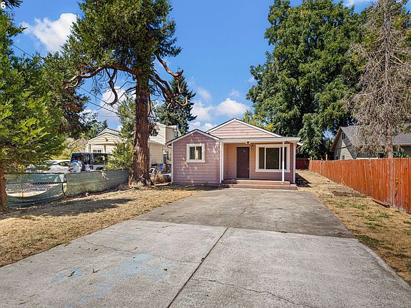 3rd image of 2631 Edison St