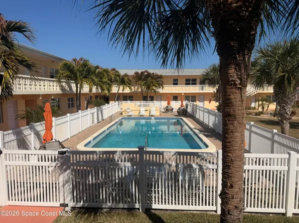 7801 Ridgewood Ave APT 21, Cape Canaveral, FL 32920