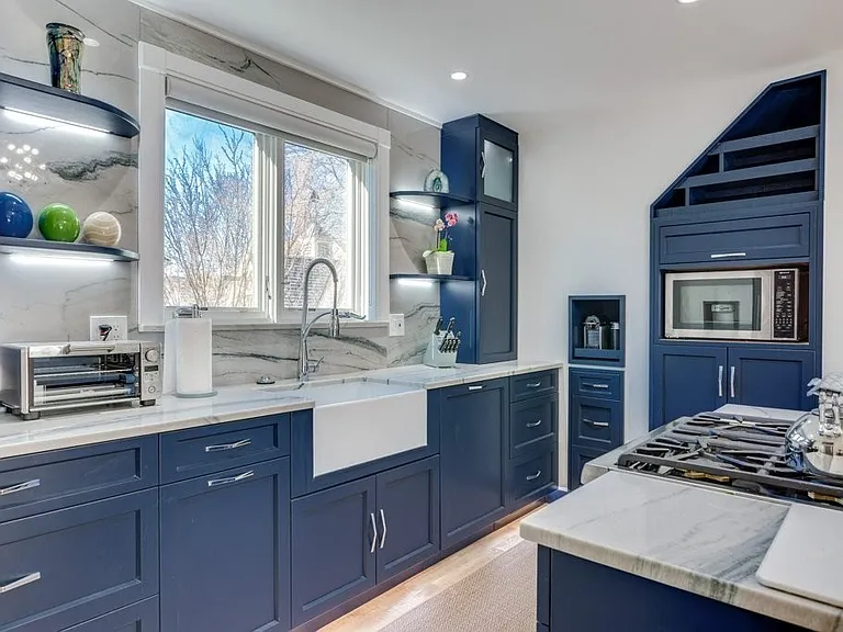 7R Brewer St #7R — Photo 24